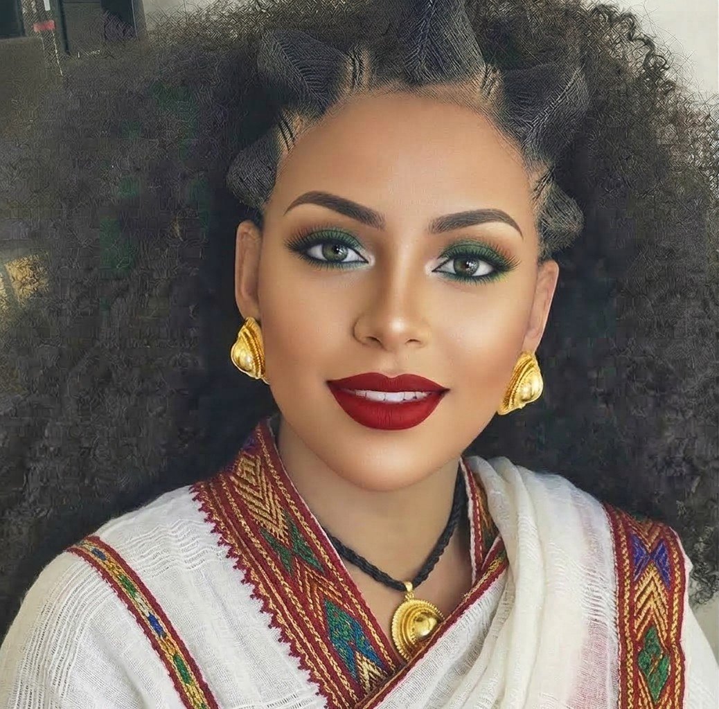 Albaso (አልባሶ) Authentic Ethiopian Crown Braiding at Biedla Hair Studio SeaTac